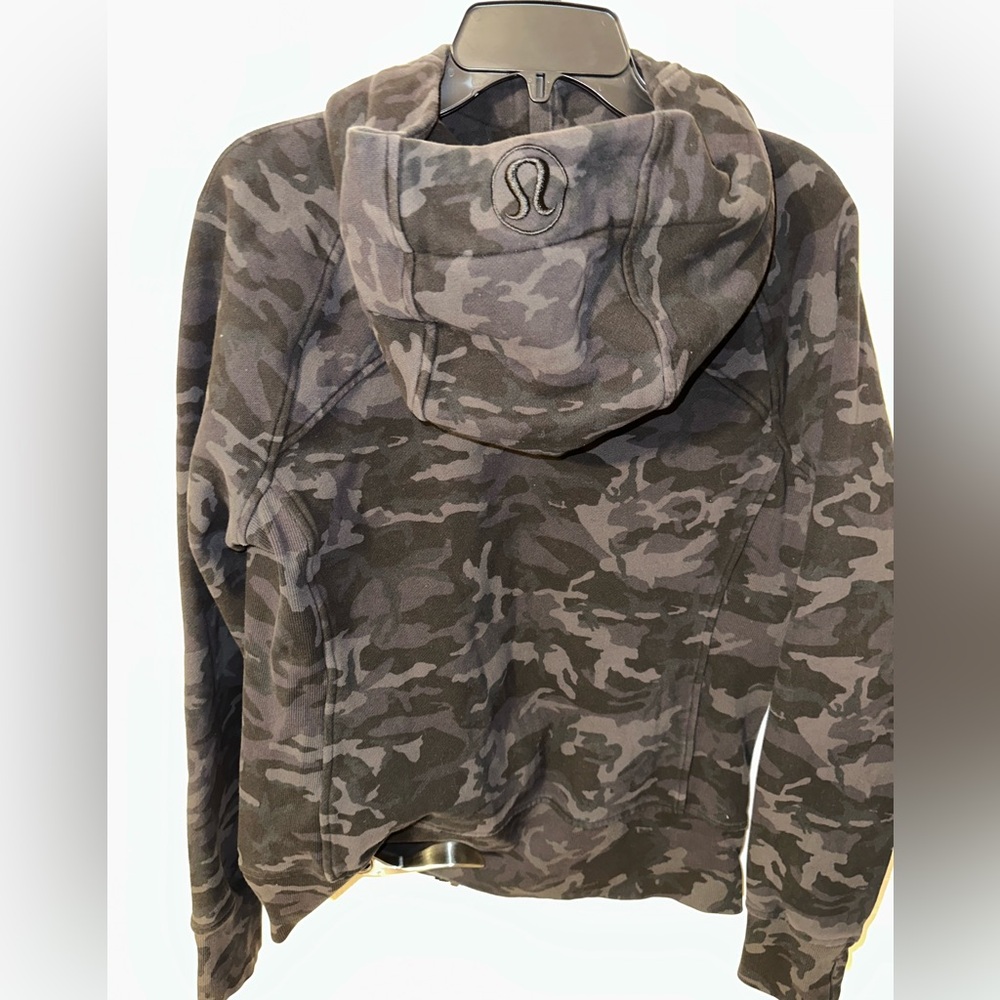 Lululemon scuba jacket
